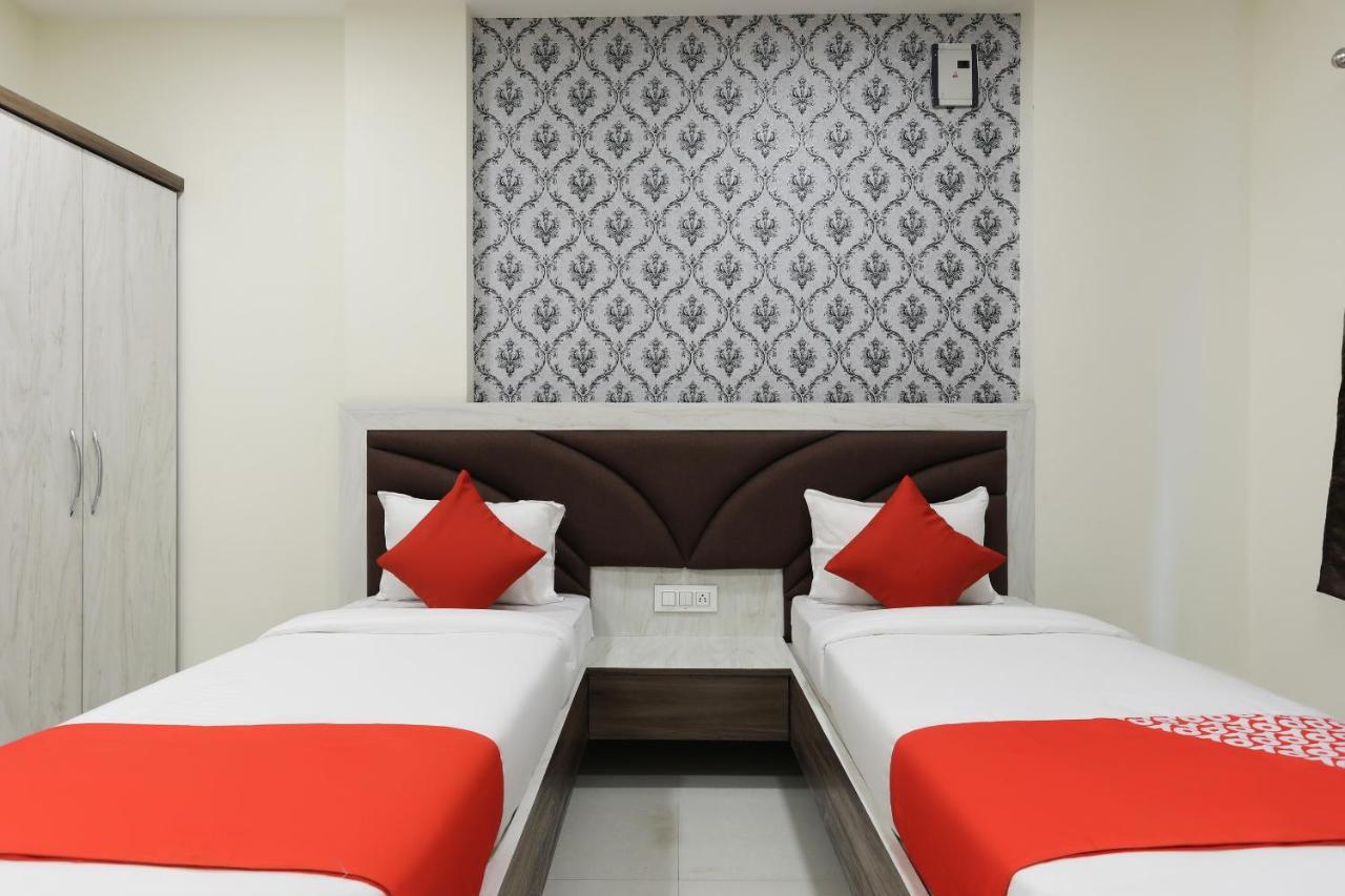 Oyo 60577 Sukhmani Residency Ξενοδοχείο Ιντόρ Εξωτερικό φωτογραφία