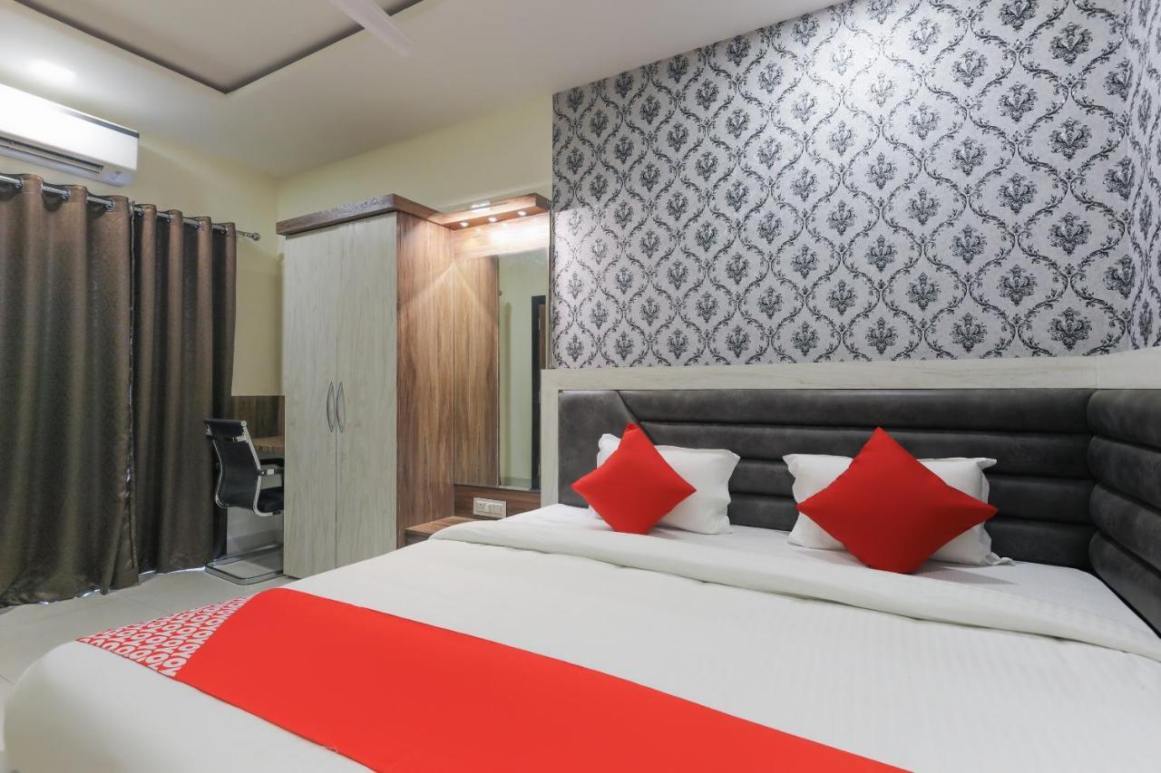 Oyo 60577 Sukhmani Residency Ξενοδοχείο Ιντόρ Εξωτερικό φωτογραφία